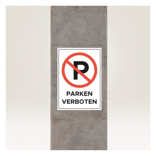 Kuva esittää saksankielistä 'Pysäköinti kielletty' -kylttiä, jossa lukee 'Parken Verboten' ja jossa on punainen ympyrä ja viisto viiva, joka yliviivaa kirjaimen 'P'. Kyltti on kiinnitetty betonipinnalle.